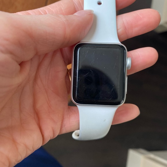 Apple Watch Series 3 (GPS + Cellular) - Picture 5 of 7